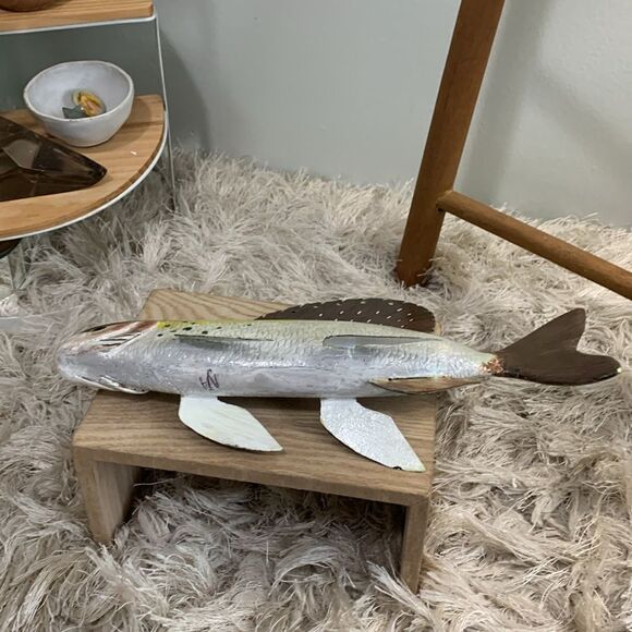 Handcrafted & Hand Painted Folk Art Wood & Metal Fish Spearing Decoy - Picture 14 of 16